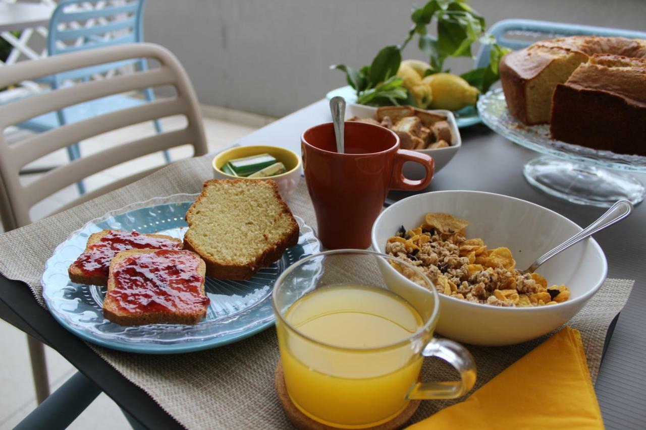 SulMare Alba Adriatica Bed & Breakfast Exterior foto