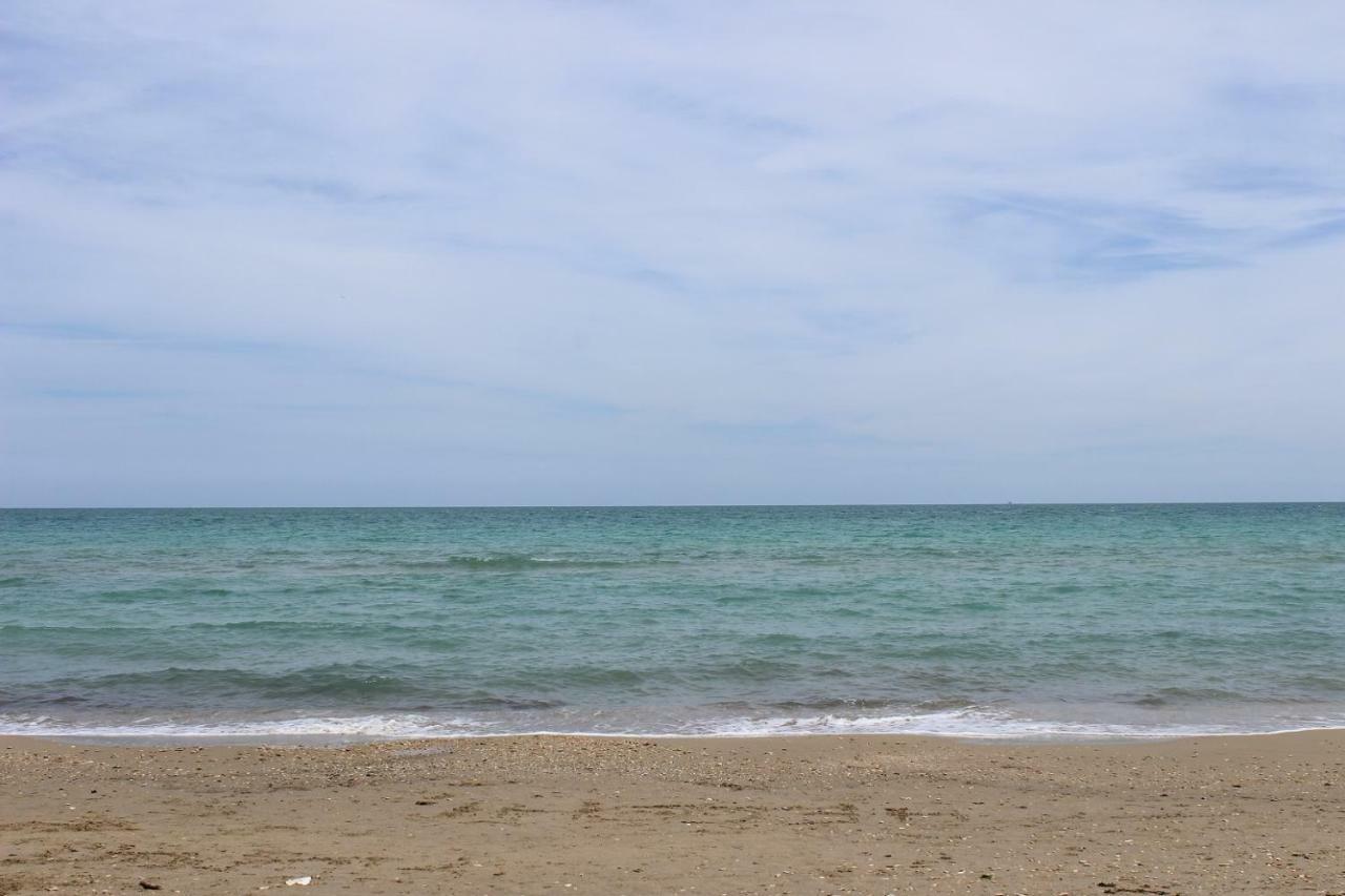 SulMare Alba Adriatica Bed & Breakfast Exterior foto