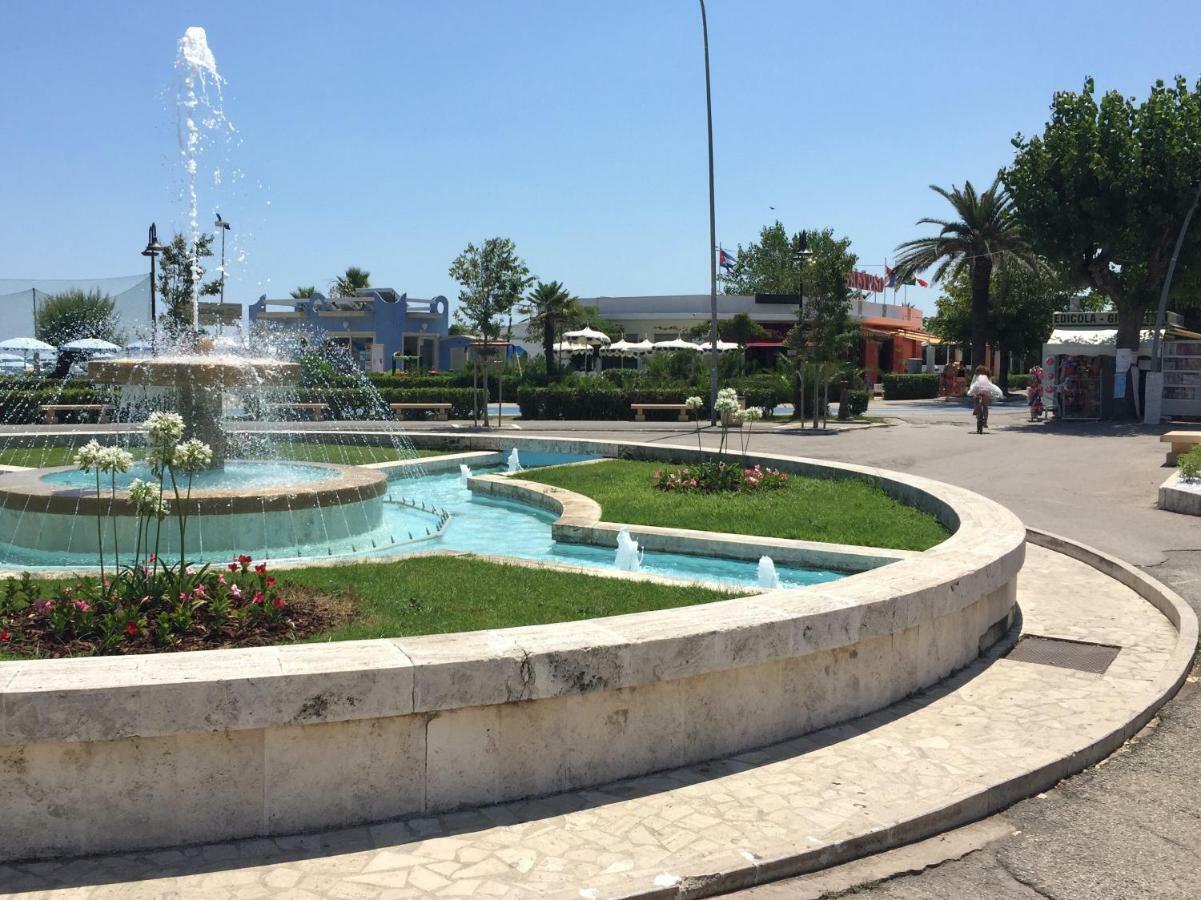 SulMare Alba Adriatica Bed & Breakfast Exterior foto